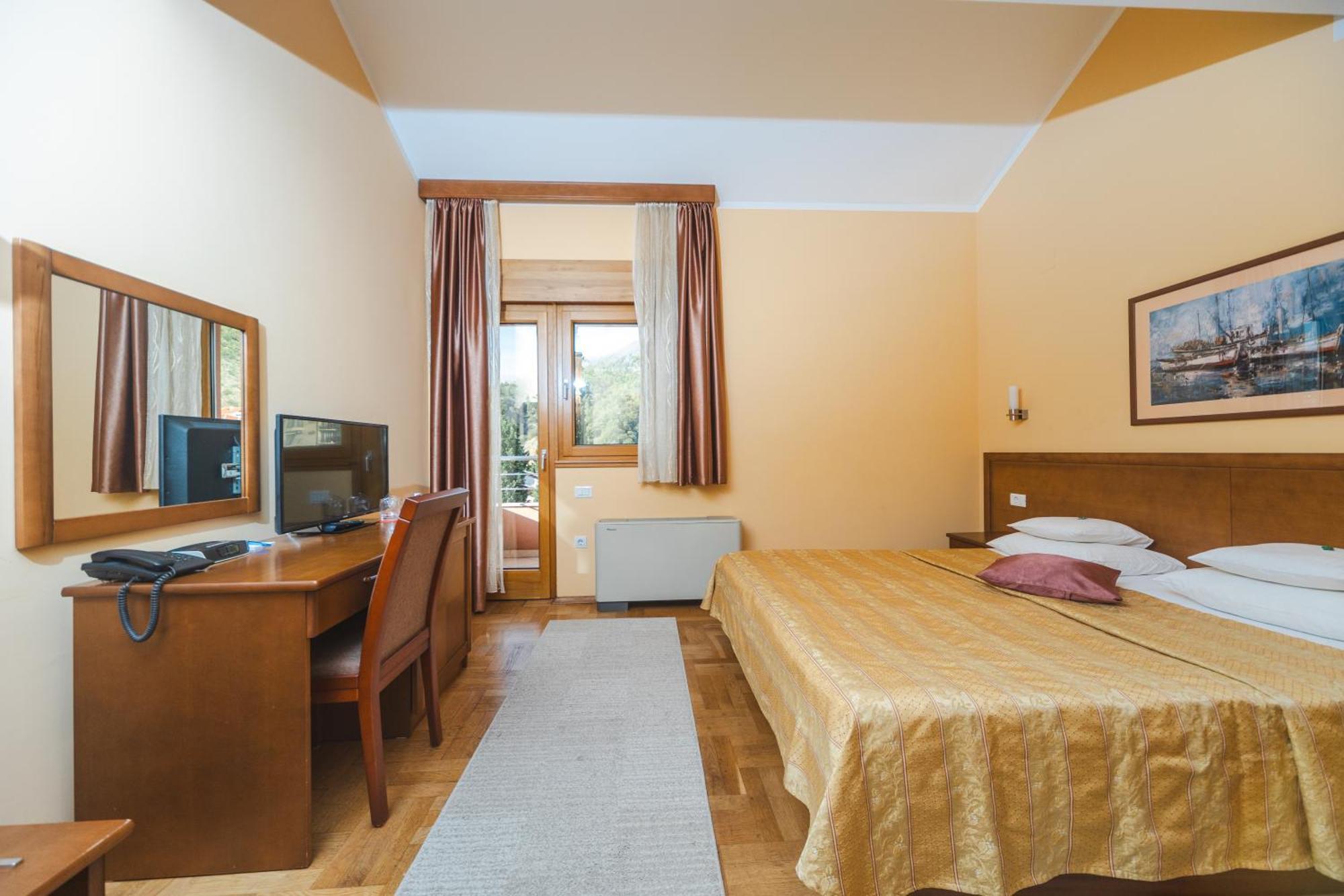 Stella Di Mare 4* Будва